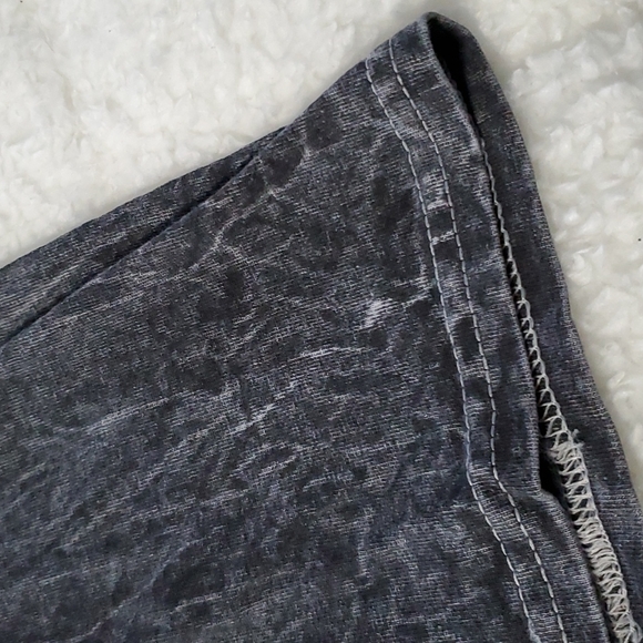 Nirvana T-Shirt - Picture 4 of 6